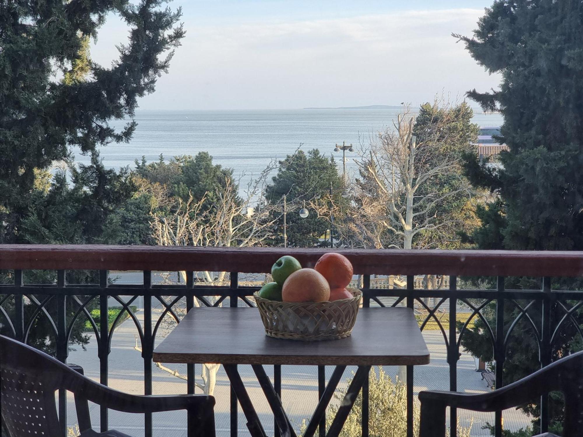 Old City Sea View Apartment Bakú Exterior foto